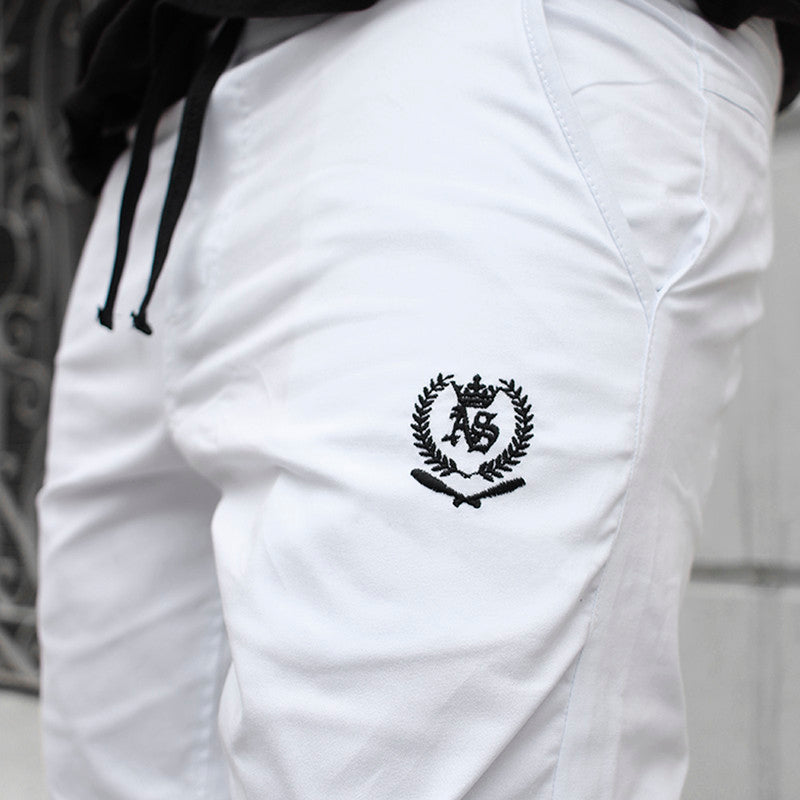Calça Jogger Masculina BRANCA Básica LOGO PRETA PLUS SIZE