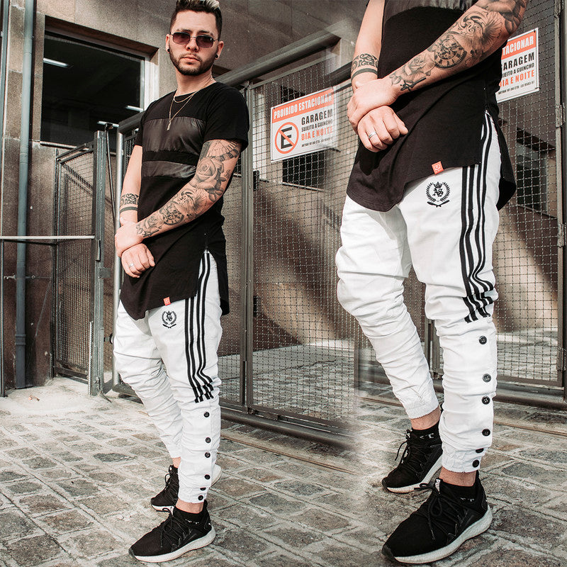 Calça Jogger Masculina BRANCA Sarja Com Listras e Botões PLUS SIZE