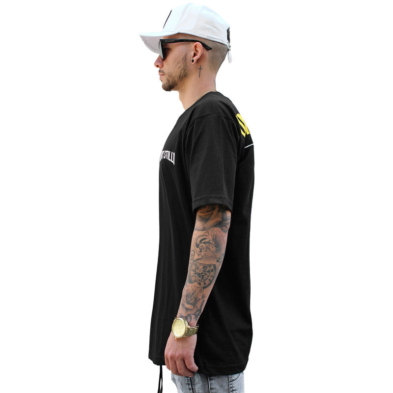 Camiseta Masculina Tradicional PRETA UNTOPPABLE